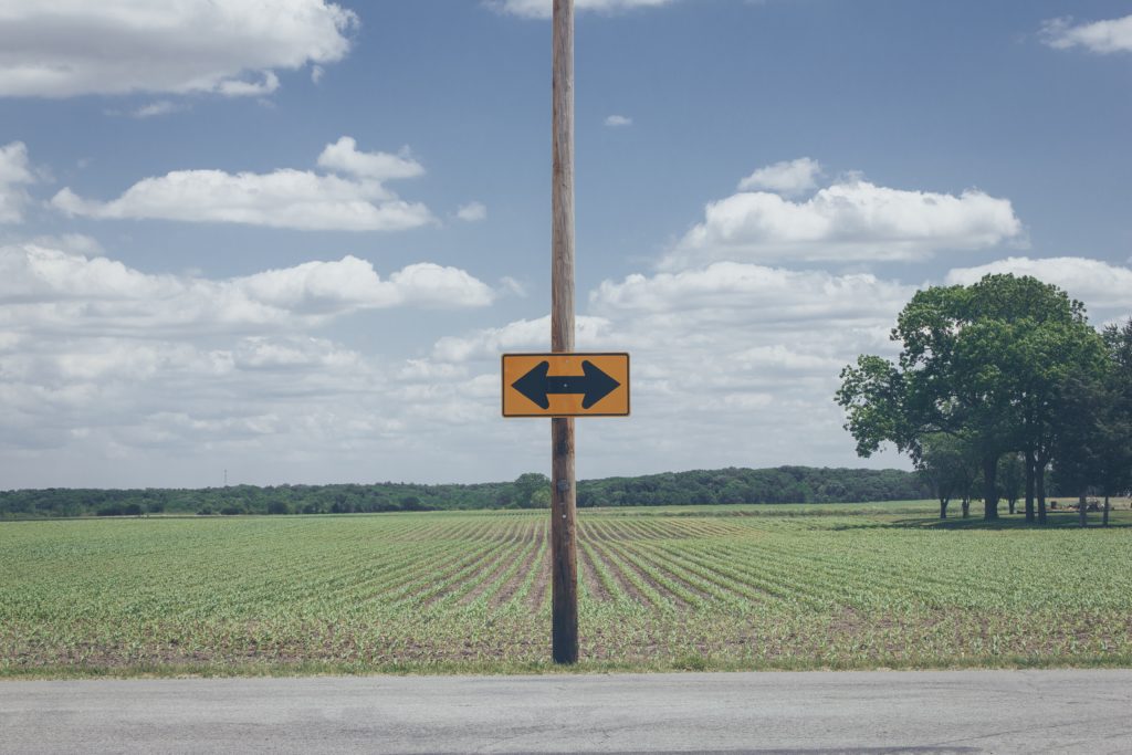Money-Saving-Tipp Nr. 2 "Mehrkonten-Modell" 12 Schild Links | Rechts